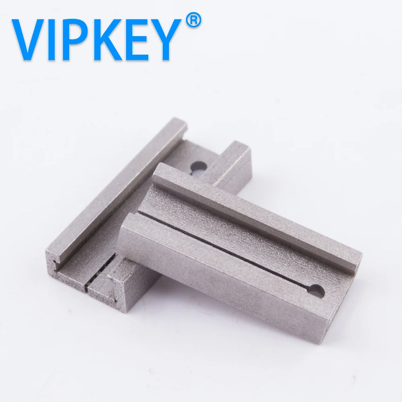 2pcs/lot Duplicating Fixture Clamp For  BWM  Key Blank Key Cutting Machine Accessories Key Cutter Machine Part