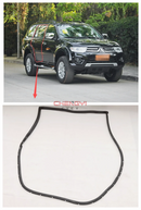 1PCS Door Rubber Seal Doorpost Rubber Strip Fit For Pajero Montero Sport KG5W KG6W KH6W 5725A329 5725A330 5755A337 5755A338